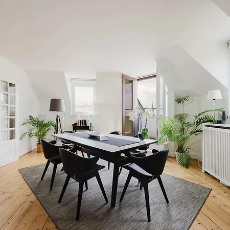 Exclusive Corner In Heart Of Oesterbro Apartmán *