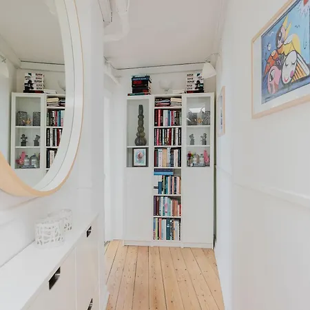 Exclusive Corner In Heart Of Oesterbro 아파트 *